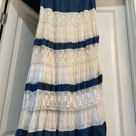 Long denim look ruffle skirt. Beautiful - Picture 2 of 9